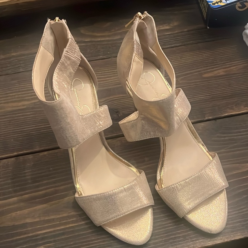 Jessica Simpson size 10.5 heels